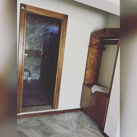 Проживание в семье Begonvil Сельчук
